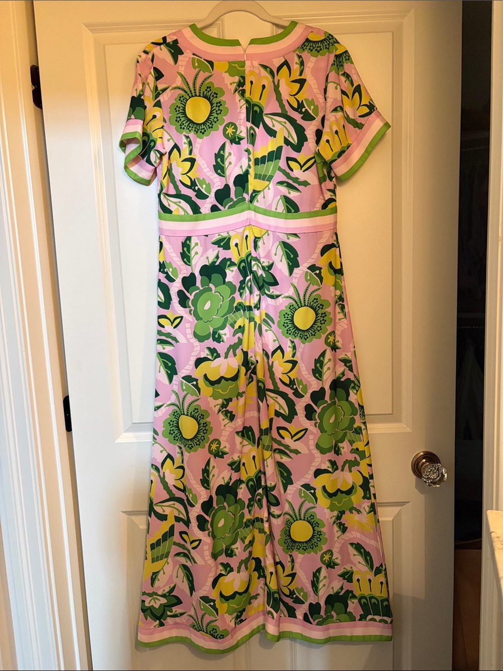 V-Neck Floral Maxi Dress in Pink and Green - Picture 3 of 8